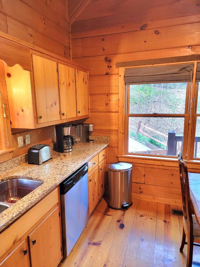 Luxury Cabin With Waterview And Privacy, Hiking Blue Ridge Luaran gambar